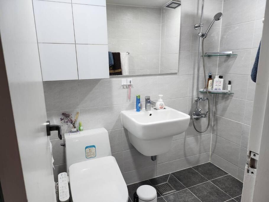 10 Mins From Nowon Station! Happy House *